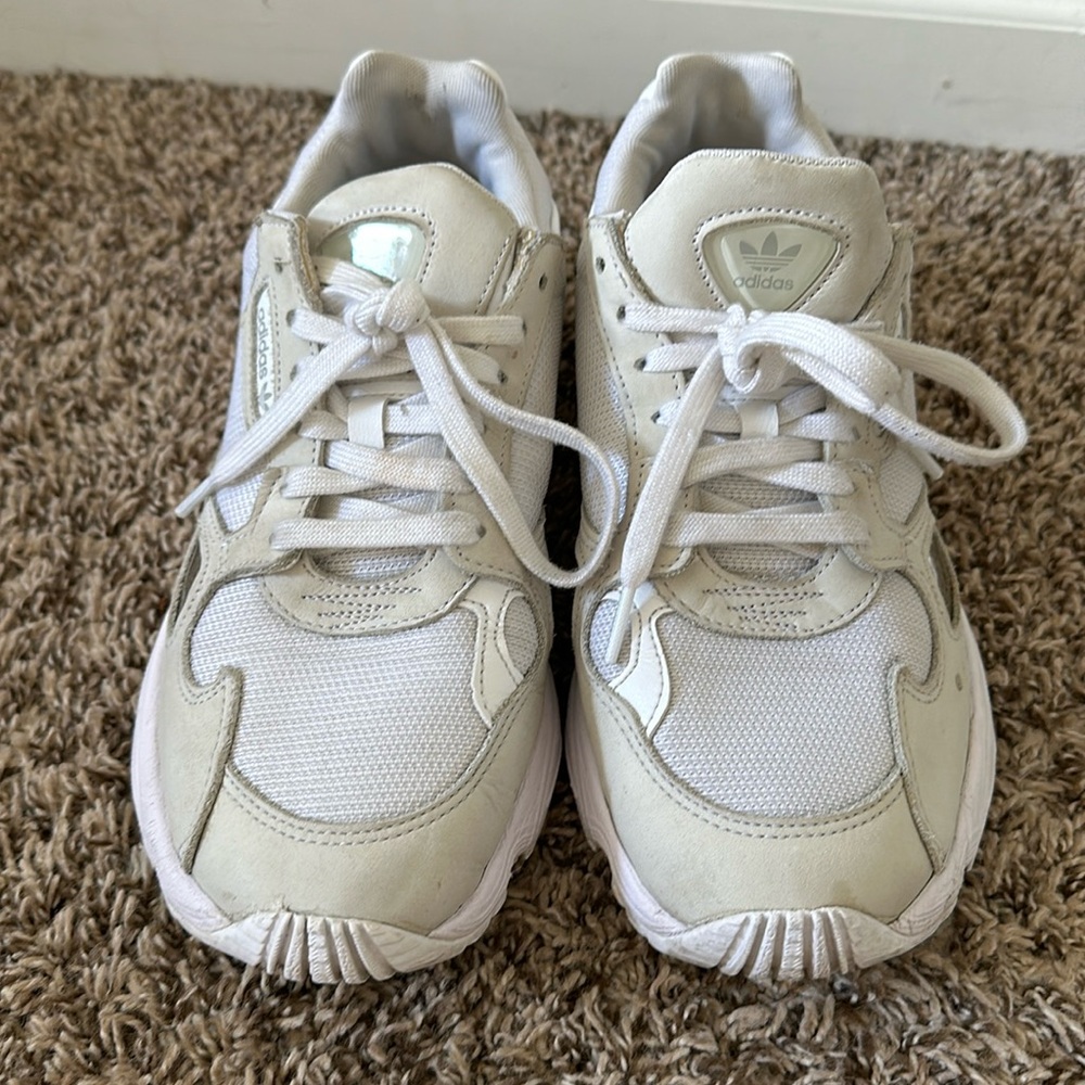 Women Adidas Torsion